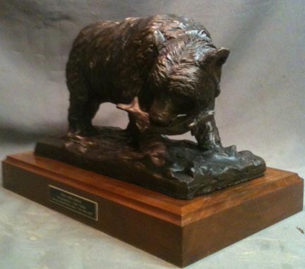 Alaskan Bear with Salmon bronze statue 3